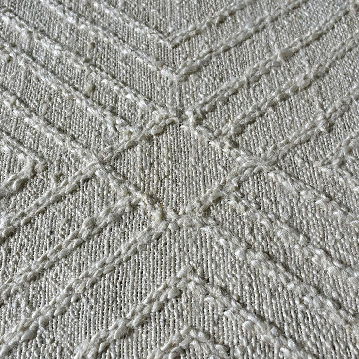 Uttermost Aledo Hand Woven Ivory Raised Geometric Pattern Rug ~ 6 x 9