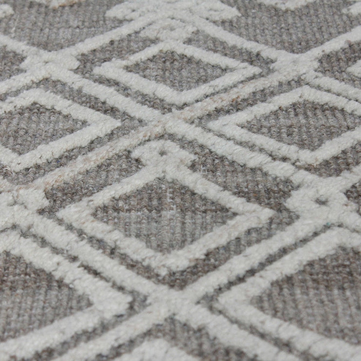 Uttermost Sieano Woven Ivory and Gray Wool Raised Tufted Rug ~ 8' x 10'