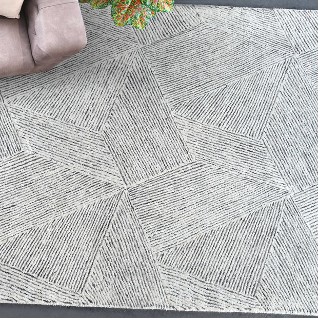 Uttermost Paonia Hand Tufted Ivory and Gray Wool Geometric Pattern Rug ~ 6' x 9'