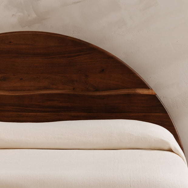 Moe's Home Collection Watson Brown Queen Bed
