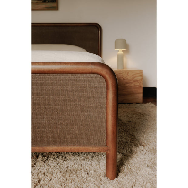 Moe's Home Collection Rye Warm Brown Queen Bed