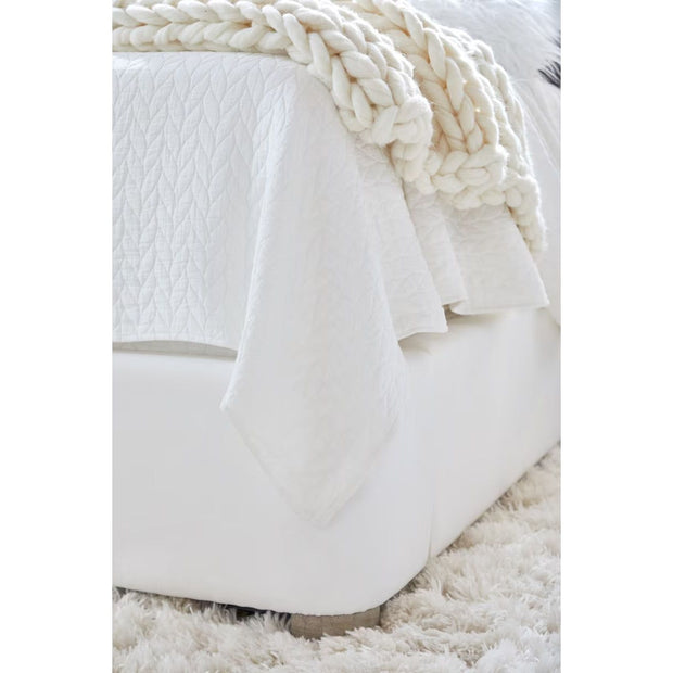 Essentials For Living Balboa Queen Bed ~ Live Smart Peyton-Pearl Performance Fabric With Natural Gray Oak