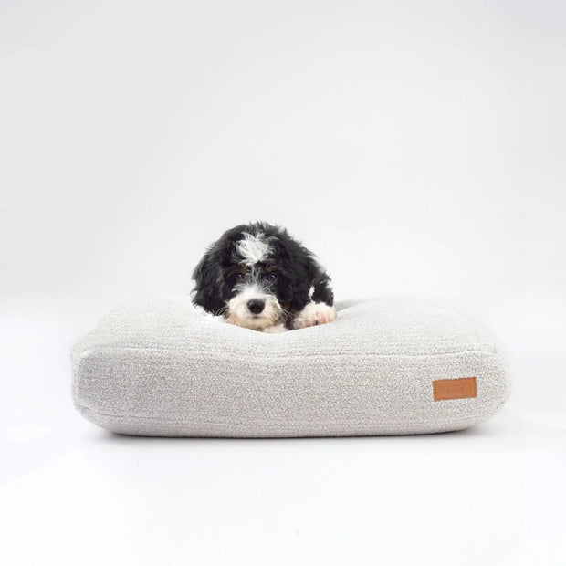Kashwere Pet Pillow Bed ~ Heathered Kash-Cozy Ivory & Oyster Fleck Available in 2 Sizes