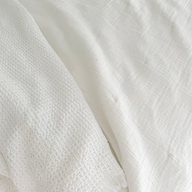 Anaya Home Easy Cotton White Gauze Quilt and Pillow Sham Set Available in Queen and King Sizes