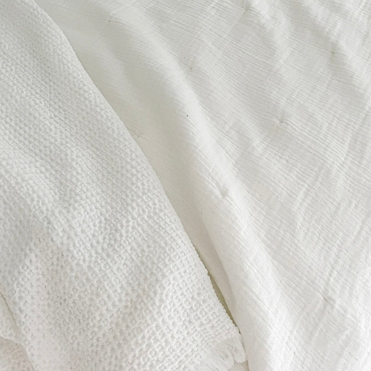 Anaya Home Easy Cotton White Gauze Quilt and Pillow Sham Set Available in Queen and King Sizes