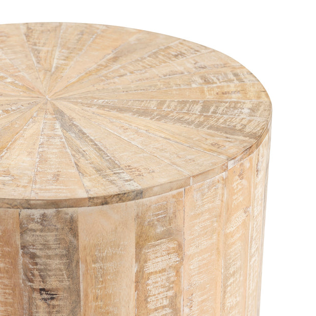 Crestview Collection Bengal Manor Organic Modern Round End Table
