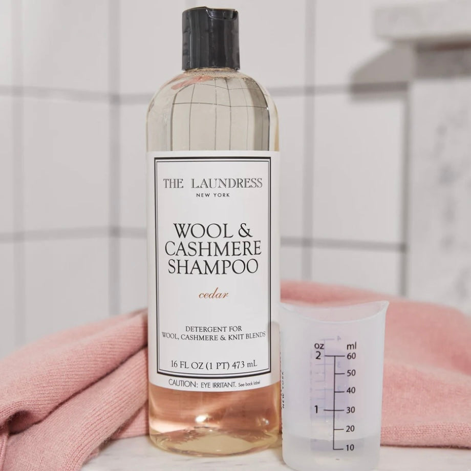 The Laundress Wool & Cashmere Shampoo Cedar Fragrance ~ 16 oz ~ IN