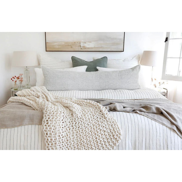 Pom Pom at Home Finn Antique White Hand Knit Chunky Throw Blanket ~ 50” x 60” ~LAST CHANCE SALE ~ LIMITED QUANTITIES