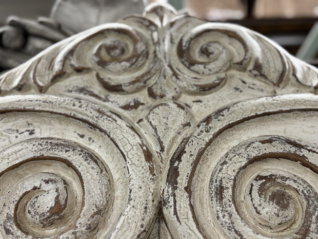 Casa Bonita Peruvian Hand-Painted Carved Wood and Antiqued Mirror Raquel Queen Size Bed