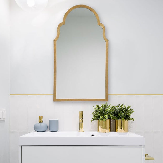 Casa Bella Living Beautiful Arched Top Finished With Gold Leaf Mirror