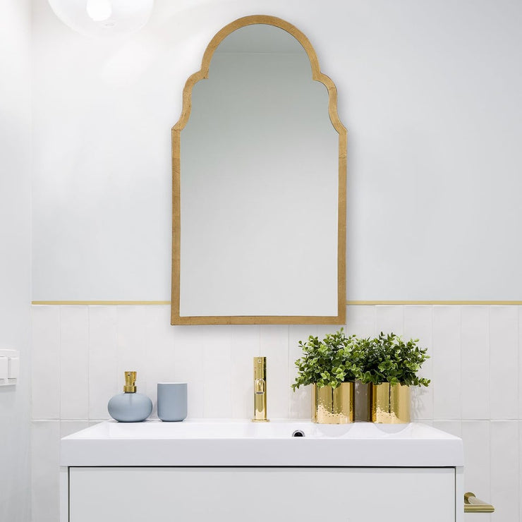Casa Bella Living Beautiful Arched Top Finished With Gold Leaf Mirror