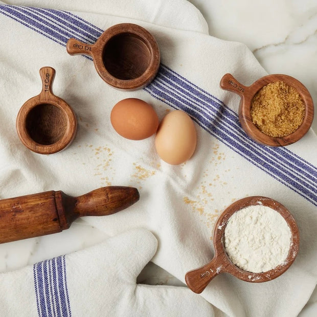 etúHOME French Bistro Wood Measuring Cups Set of 4