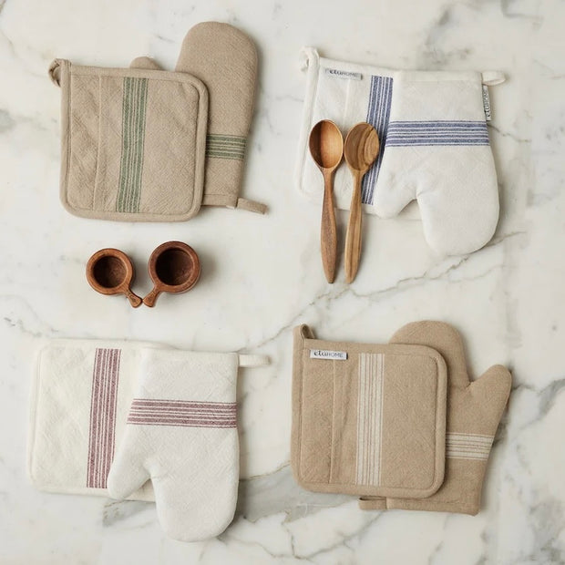 etúHOME Vintage White Stripe Kitchen Pot Holders ~ Set of 2