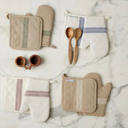 etúHOME Vintage White Stripe Kitchen Oven Mitts ~ Set of 2