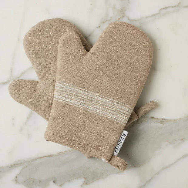 etúHOME Vintage White Stripe Kitchen Oven Mitts ~ Set of 2