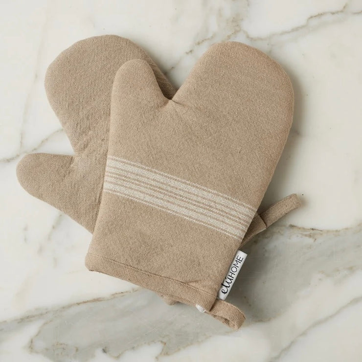 etúHOME Vintage White Stripe Kitchen Oven Mitts ~ Set of 2