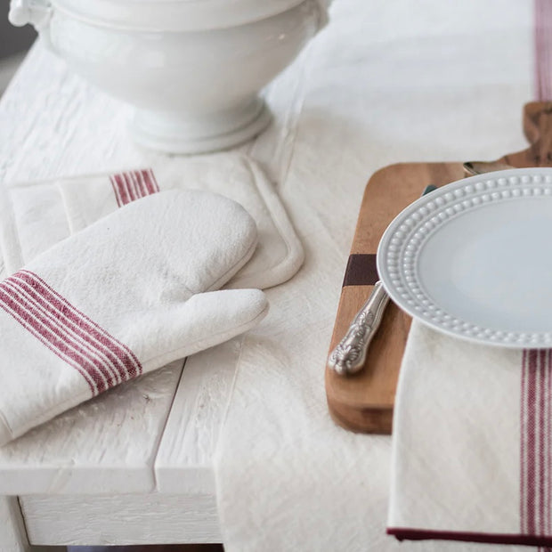 etúHOME Vintage Merlot Red Stripe Kitchen Pot Holders ~ Set of 2