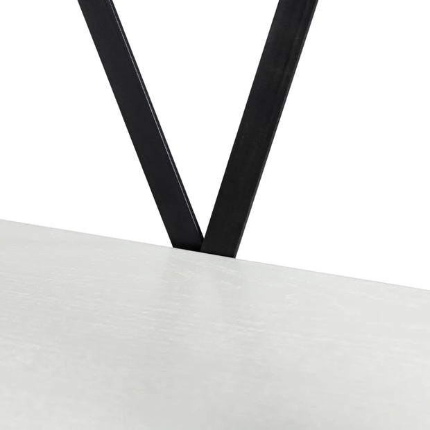 Crestview Collection Radcliff White Painted Wood Etagere