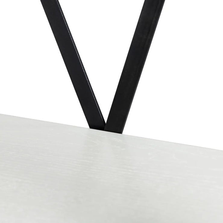 Crestview Collection Radcliff White Painted Wood Etagere