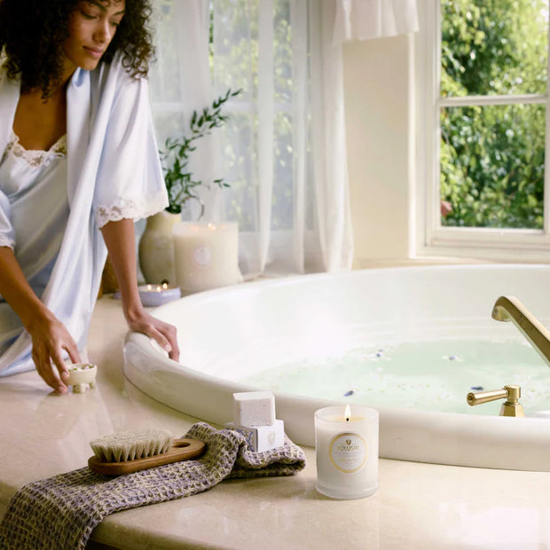 Voluspa Mountain Lavender And Chamomile Bath Soak