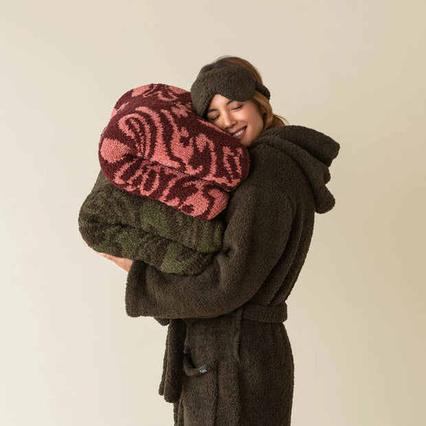 Kashwere Ultra Plush Dark Olive Signature Hooded Robe Chenilla Classic