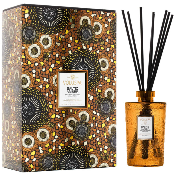Voluspa Baltic Amber Luxe Reed Diffuser Set