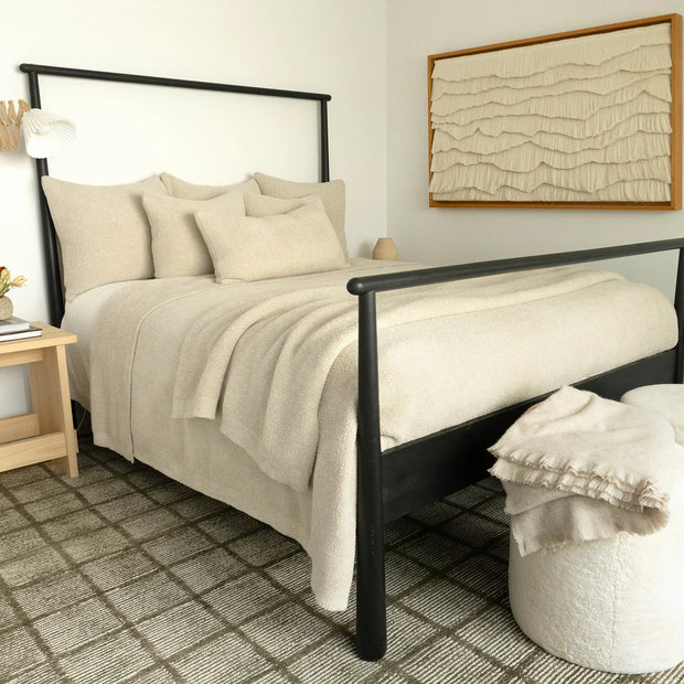 Kashwere Ultra Plush Linen and Desert Dune Fleck Oversized Dream Plush Throw Blanket