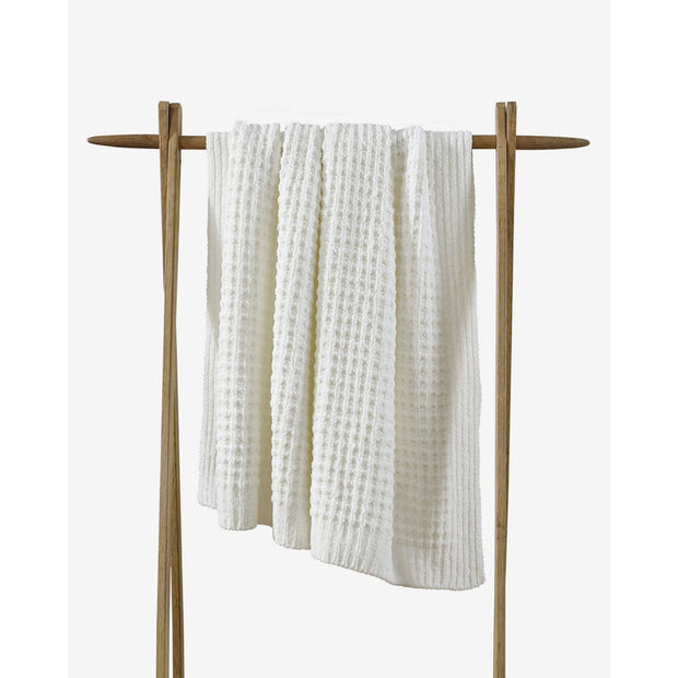 Sunday Citizen Waffle Lightweight Off White Throw