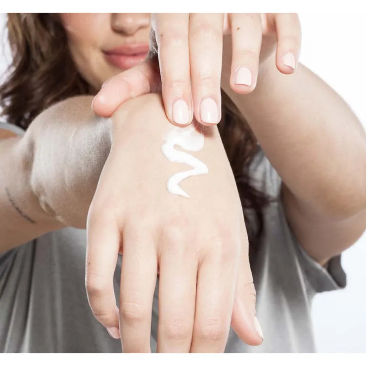 Farmhouse Fresh Sugar Moon Dip Back to Youth Ageless Mousse For Hands 2 oz  ~ Fall Sale ~ Limited Quantity