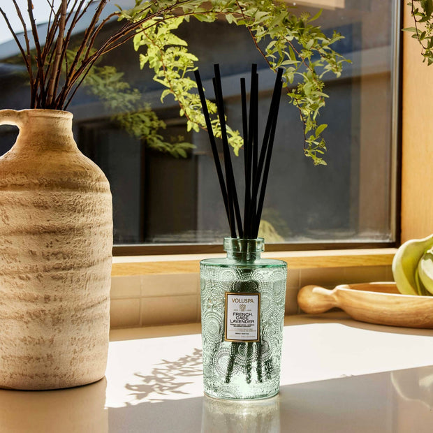 Voluspa French Cade Lavender Luxe Reed Diffuser Set