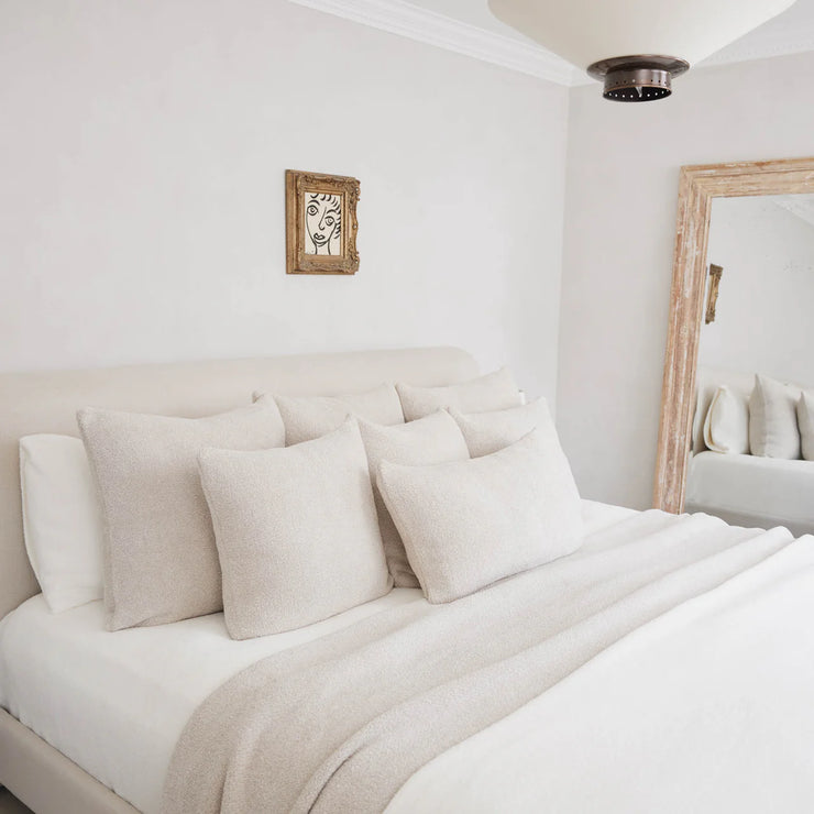 Kashwere Ultra Plush Creme Oversized King Blanket