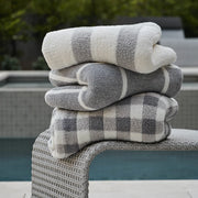 Kashwere Ultra Plush Soapstone and Creme 2 Stripe Throw Blanket
