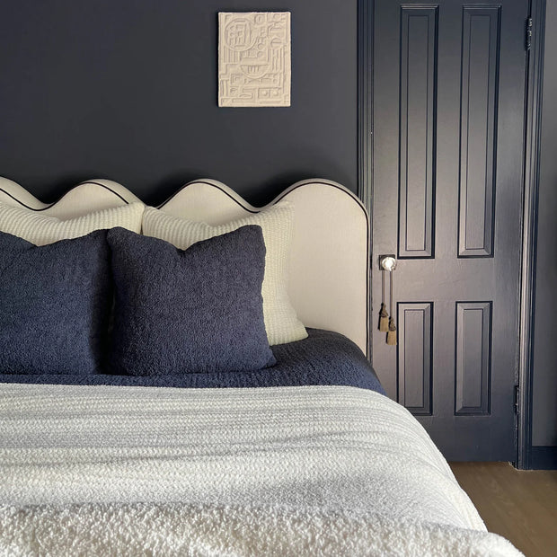 Kashwere Ultra Soft Vintage Blue 20x20 Cloud Pillow with Plush Insert