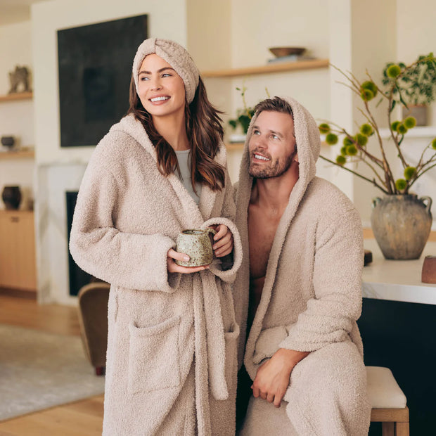 Kashwere Ultra Plush Wheat Signature Hooded Robe Chenilla Classic