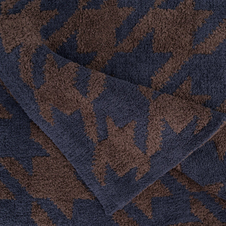 Kashwere Large Houndstooth Dark Navy and Walnut Throw Chenilla Cloud