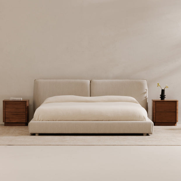 Moe's Home Collection Zeppelin White Queen Bed