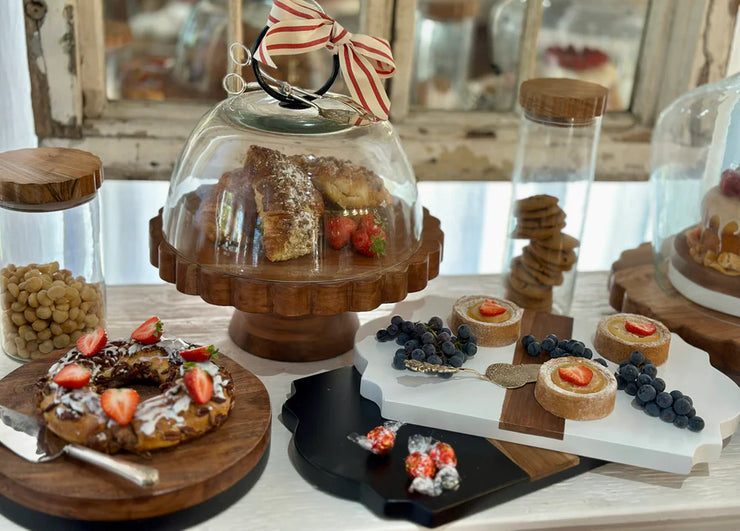 etúHOME Trefoil Wood Cheese Board Charger, White