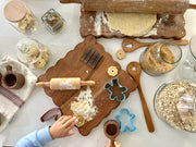 etúHOME Scalloped Cutting Board, Medium Square