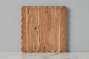 etúHOME Scalloped Cutting Board, Large Square