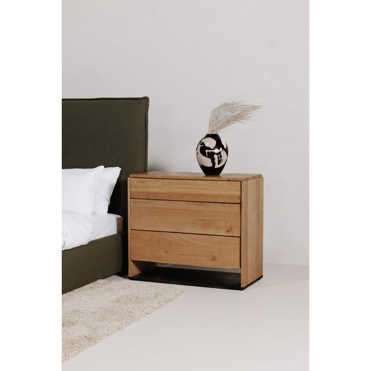 Moe's Home Collection Luzon Green Upholstered Queen Size Bed With Tall Headboard