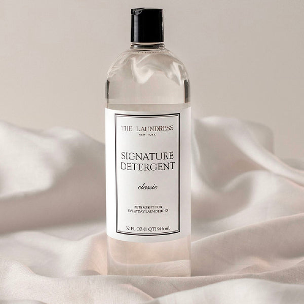 The Laundress Signature Detergent 32oz | Classic Scent Enzyme