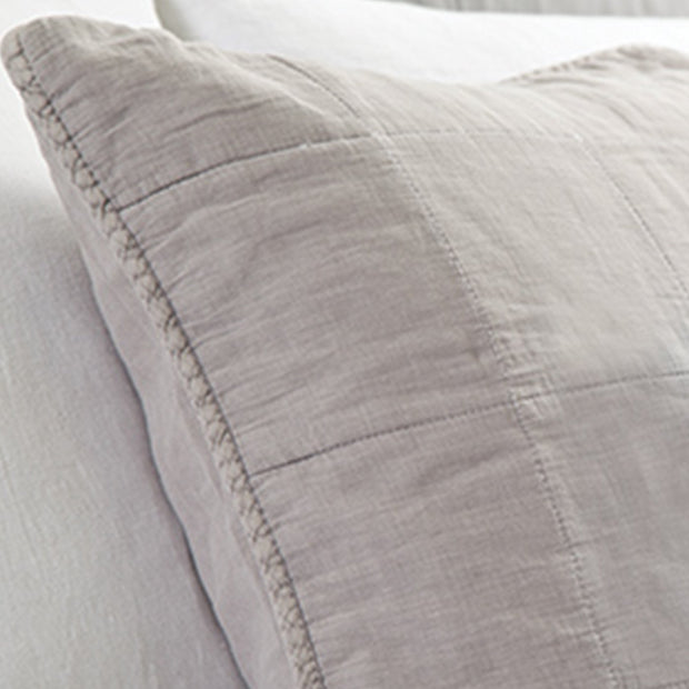 Pom Pom at Home Antwerp Natural Coverlet