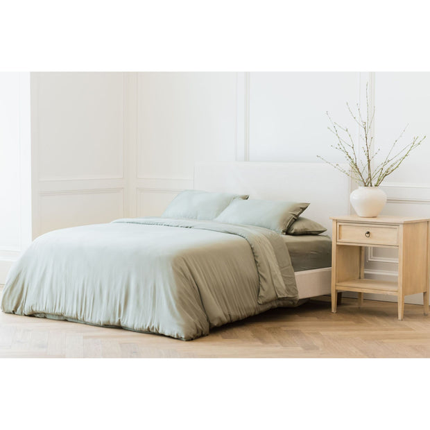 Cozy Earth Bamboo Sheet Sets Available in Queen and King Sizes