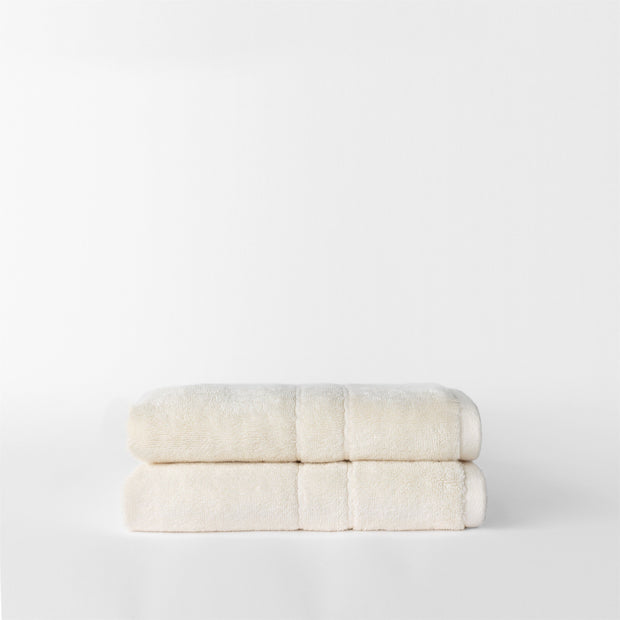Cozy Earth Premium Plush Hand Towels~ Set of 2 Towels