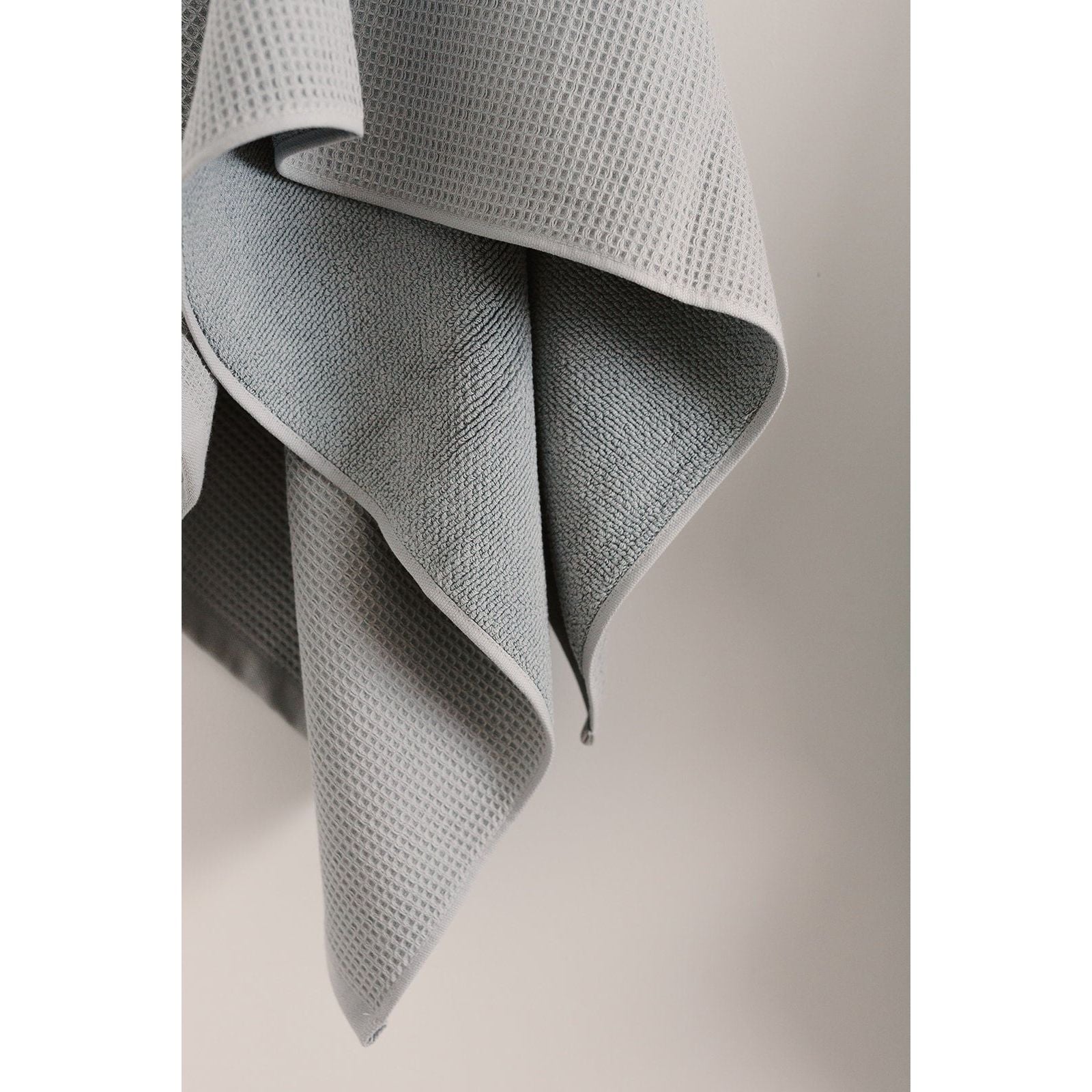 Cozy Earth Waffle Bath Towels ~ Set of 2 Towels – casabelladecor.net