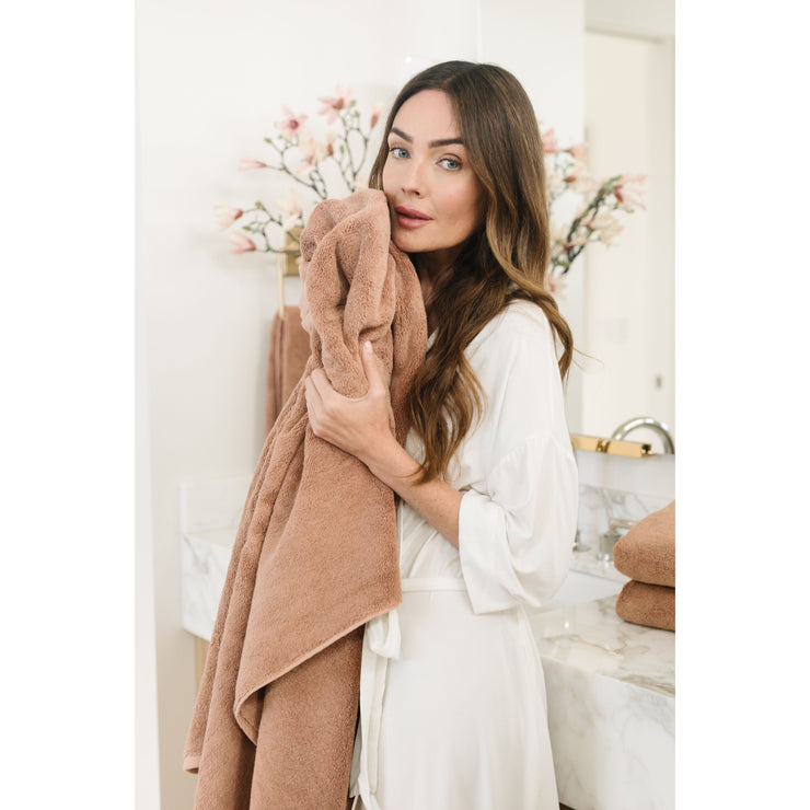 Cozy Earth Premium Plush Bath Towels ~ Set of 2 Towels
